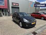 Renault Clio - 1.6-16V Initiale Automaat Leder 1ste Eigenaar