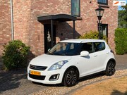 Suzuki Swift - 1.2 Style EASSS Leer Navi Airco 5-drs