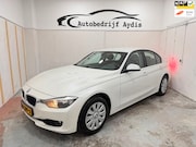 BMW 3-serie - 320i Executive Automaat 184PK Nap