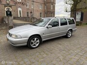 Volvo V70 - 2.5 Luxury Line 1999 Grijs, vol jaar APK
