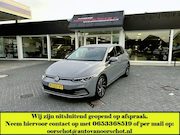 Volkswagen Golf - 1.5 eTSI R-Line Business