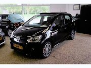 Volkswagen Up! - 1.0 Cup up! BM / Panoramadak / airco / Lmv / % deurs