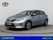 Toyota Auris - 1.8 Hybrid Executive | Parkeersensoren V+A | Stoelverwarming
