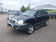 Hyundai Santa Fe - 2.0 CRDi 4WD Country