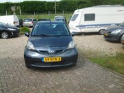Toyota Aygo - 1.0-12V Comfort NL auto km174 000. zeer lux, s 5drs AIRCO.