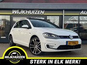 Volkswagen Golf - 1.4 TSI GTE met Panorama dak !!! Navigatie !!! Cruise !!! Ne