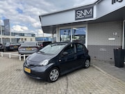 Toyota Aygo - 1.0-12V