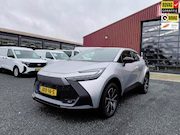 Toyota C-HR - / C-HR+ 2.0 Plug-in Hybrid 220 Dynamic