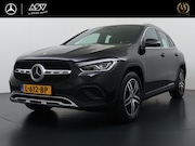 Mercedes-Benz GLA-Klasse - 250 e Luxury Business Solution | Trekhaak | Sfeerverlichting