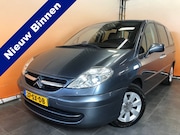 Citroën C8 - 2.0-16V Ligne Ambiance Luxe 8 persoons | trekhaak | el bed d