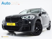 BMW X1 - sDrive20i M Sport Full Black | HUD | Trekhaak | Sfeerlicht |