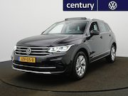 Volkswagen Tiguan - 1.4 TSI eHybrid Elegance Automaat - IQ Light - Panorama dak