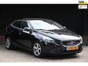 Volvo V40 - 2.0 D4 Summum Business Leer/Navigatie/Parkeersensor/Stoelver