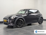 MINI Cooper - 1.5 Classic | Cruise Control | Navigatie | Climate Control |