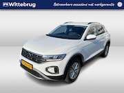 Volkswagen T-Roc - 1.0 TSI Life Trekhaak / App-connect / Parkeersensoren / 16"L