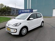 Volkswagen Up! - 1.0i high up! BlueMotion 5-Deurs 60 PK. Zuinige en zeer betr