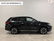 Mitsubishi Outlander - 2.0 PHEV instyle Leer Navi 4x4 360 camera