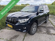 Toyota Land Cruiser - 2.8 D-4D-F Executive Window Van