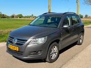 Volkswagen Tiguan - 1.4 TSI Comfort&Design Lichte Schade APK 07-2026 Airco NAP