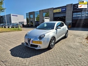 Alfa Romeo MiTo - 0.9 TwinAir Esclusivo Airco! Trekhaak! Nap! Pdc! Drive Modus