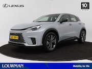 Lexus LBX - Elegant 2WD | Stoel- en Stuurverwarming | Parkeersensoren | 