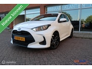 Toyota Yaris - 1.5 Hybrid Active Carplay Camera Automaat