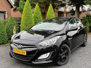 Hyundai i30 - 1.6 CRDI LED AIRCO TREKHAAK