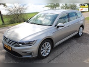 Volkswagen Passat - 1.4 TSI GTE Highline