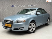 Audi A4 - 2.0 TFSI quattro Pro Line / Leder