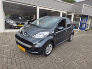 Peugeot 107 - 1.0-12v Sportium