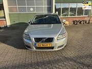 Volvo V50 - 1.6 Advantage / TREKHAAK/CRUISE/18 INCH