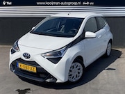 Toyota Aygo - 1.0 VVT-i x-play Apple Carplay/Android Auto, achteruitrij ca