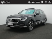 Volkswagen Touareg - 3.0 TSI 462pk e-Hybrid | Panoramadak | Trekhaak | Puglia led