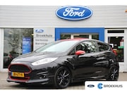 Ford Fiesta - 1.0EB Black-Edition | NL-AUTO! | 140 PK | NAVI | PARK SENS |