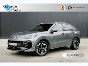 Volkswagen T-Roc - 1.5 TSI R-Line Edition 150pk - ACC - Blindspot - Navi - Came