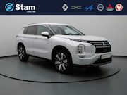 Mitsubishi Outlander - 306pk PHEV First Edition Apple Carplay/Android Auto | Climat