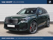 BMW iX1 - eDrive20 High Executive M Sport / Panoramadak / Sportstoelen