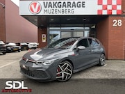 Volkswagen Golf - 2.0 TSI GTI // ADAPT. CRUISE // SCHUIF-KANTELDAK // DODEHOEK