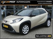 Toyota Aygo X - 1.0 VVT-i Pulse + Draaghaak! Carplay | Bi-Tone
