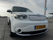 Kia e-Soul - EV ExecutiveLine 27 kWh CLIMA CRUISE CAMERA CARPLAY