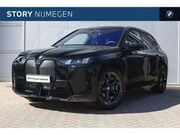 BMW iX - xDrive60 M Sport / Panaromadak / Comfort Access