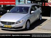 Volvo V60 - 2.4 D6 AWD Plug-In Hybrid Momentum EXPORT PRICE
