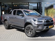 Toyota HiLux - 2.8 D-4D X-TRA CAB INVINCIBLE A/T 4WD VAN