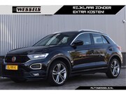 Volkswagen T-Roc - 1.5 TSI R-line Virtual cockpit, Trekhaak, Adaptive cruise, C
