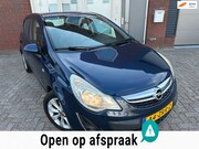 Opel Corsa - 1.4-16V Cosmo / Navi / Leder / Cruise / Airco / NAP