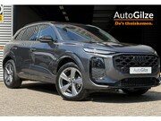 Audi Q3 - 35 TFSI S Edition Tech Plus l Pano l Black Pack l Trekhaak