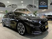 BMW 5-serie - Touring 520i M-sport, Bowers&Wilkins, Trekhaak, Pano, 360cam