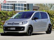 Volkswagen Up! - 1.0 R-Line | stoelverwarming | achteruitrijcamera | cruise c
