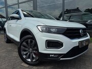 Volkswagen T-Roc - 1.5 TSI Sport | Camera | Carplay