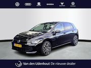 Volkswagen Golf - 1.5 eTSI 116pk Oranje Edition Camera Full Led / Demonstratie